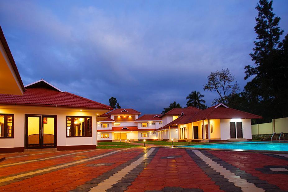 Le Coffee Resort Sultan Bathery Esterno foto