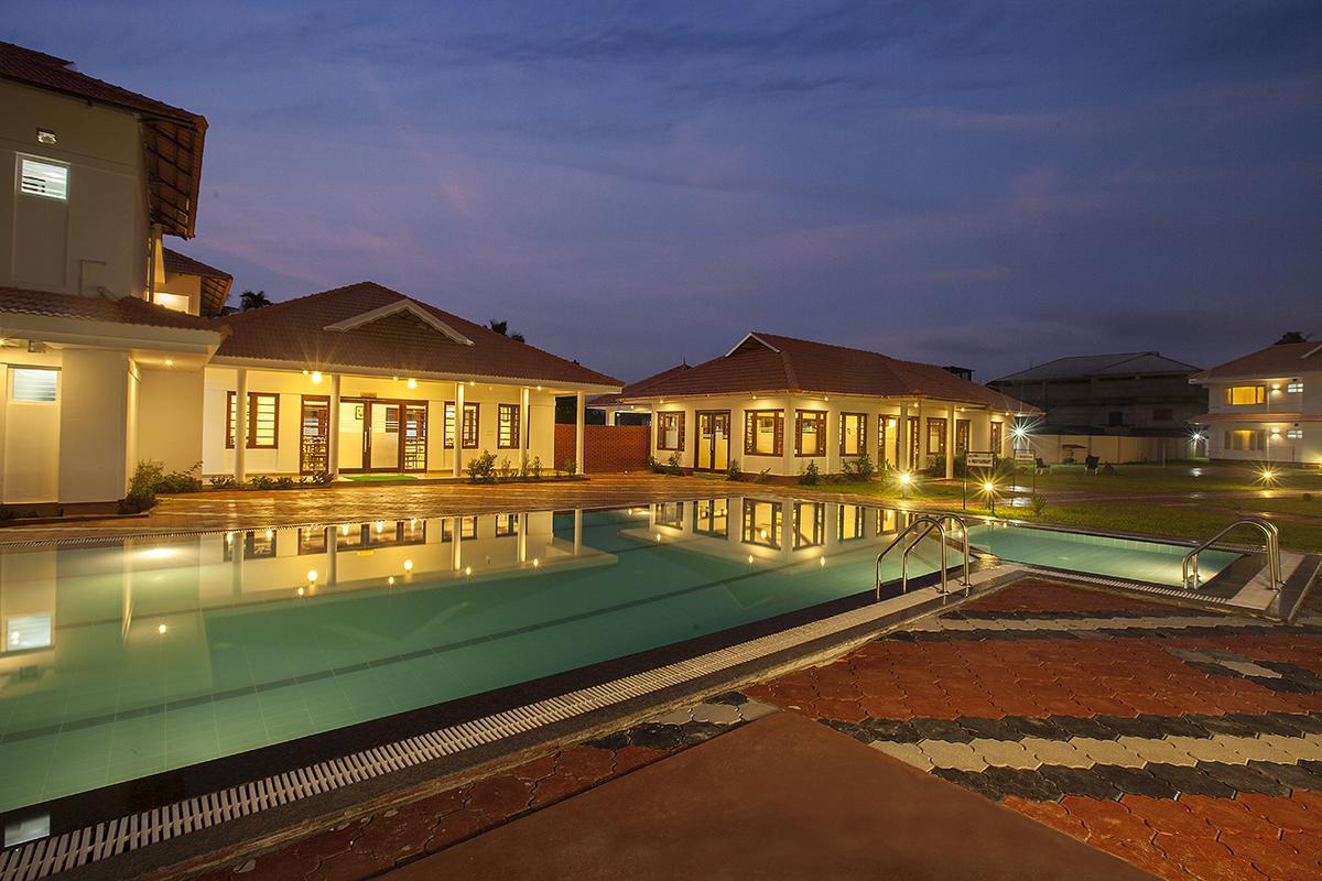 Le Coffee Resort Sultan Bathery Esterno foto