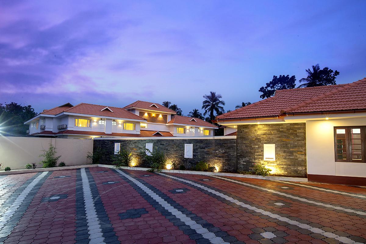 Le Coffee Resort Sultan Bathery Esterno foto